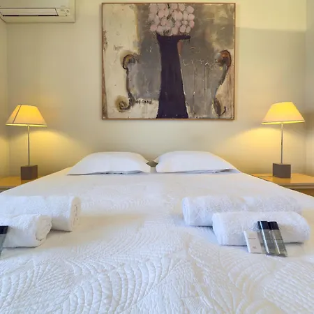 The Artist By Winsome Destination Daire Cannes