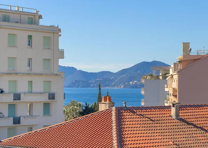 The Artist By Winsome Destination Daire